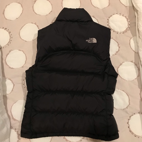 {sold} Northface vest - Picture 4 of 8